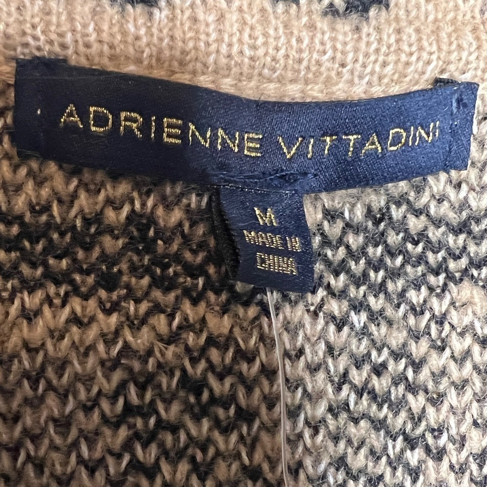NWT Sweater Cardigan Medium Caramel Brown Adrienne Vittadini Plaid Knit Fringe - Picture 2 of 6
